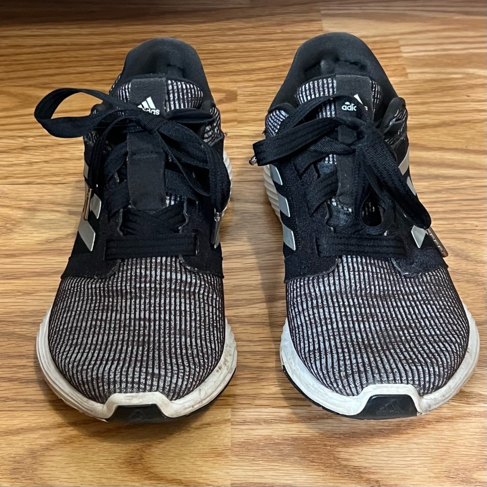 Adidas Edge Edge Lux 3 Running Shoes Black White Women’s Size 8